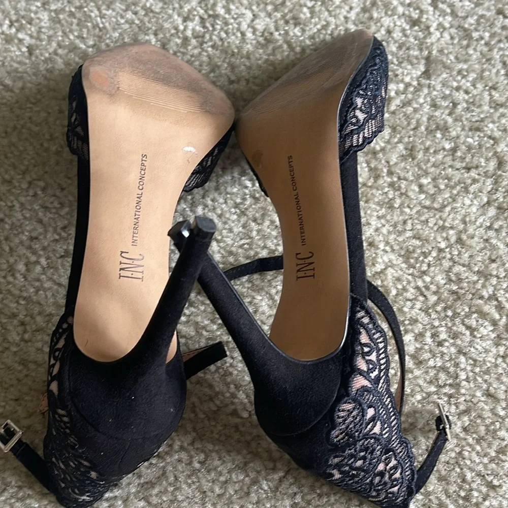 INC beautiful and dressy shoes. - Picture 4 of 4